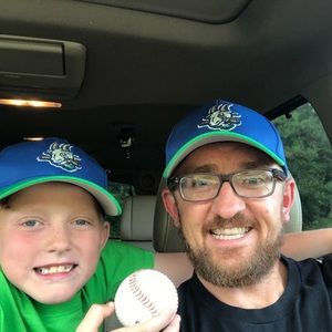 Meet your Posher, Hal